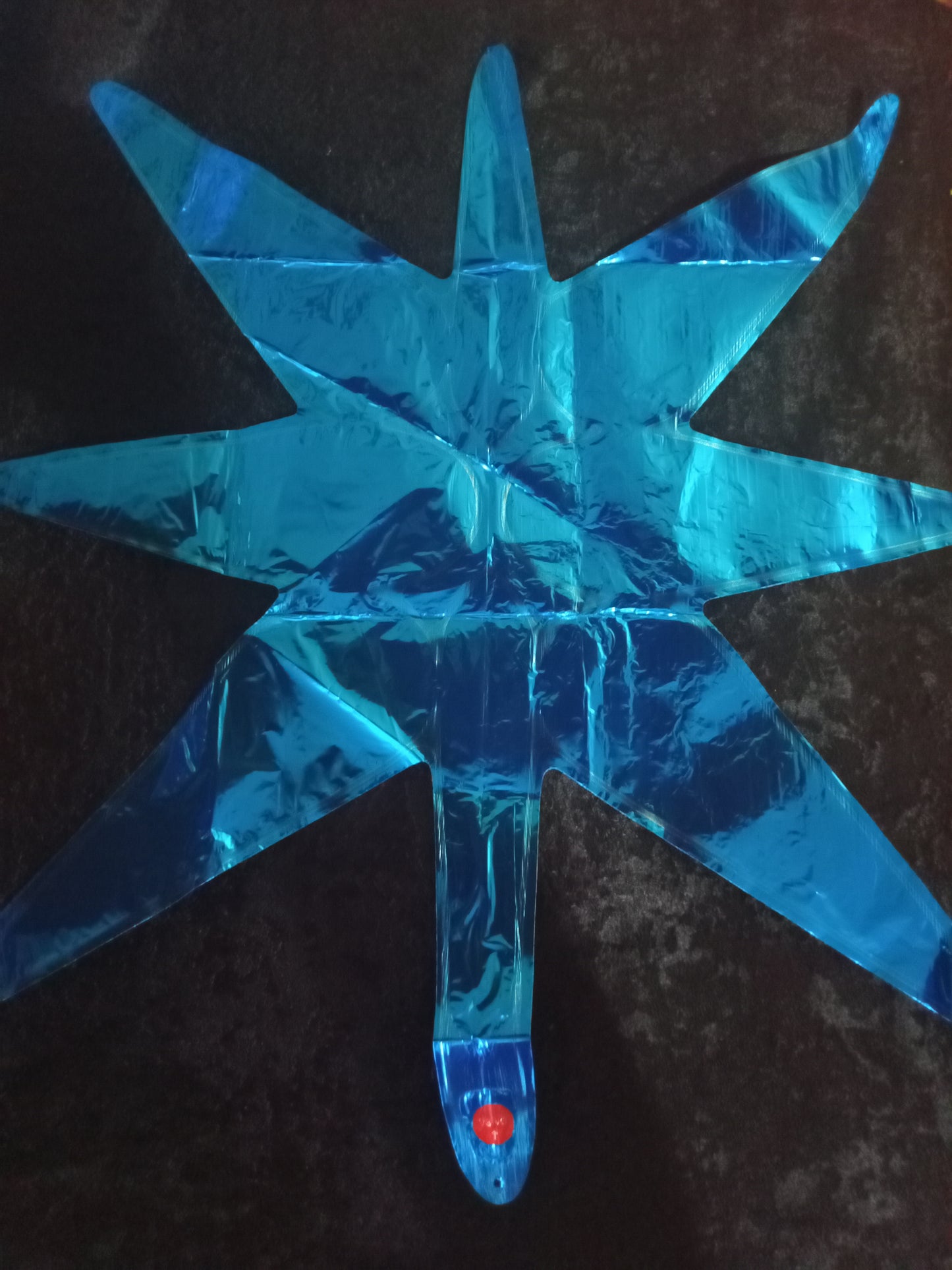 3D star and frozen balloon